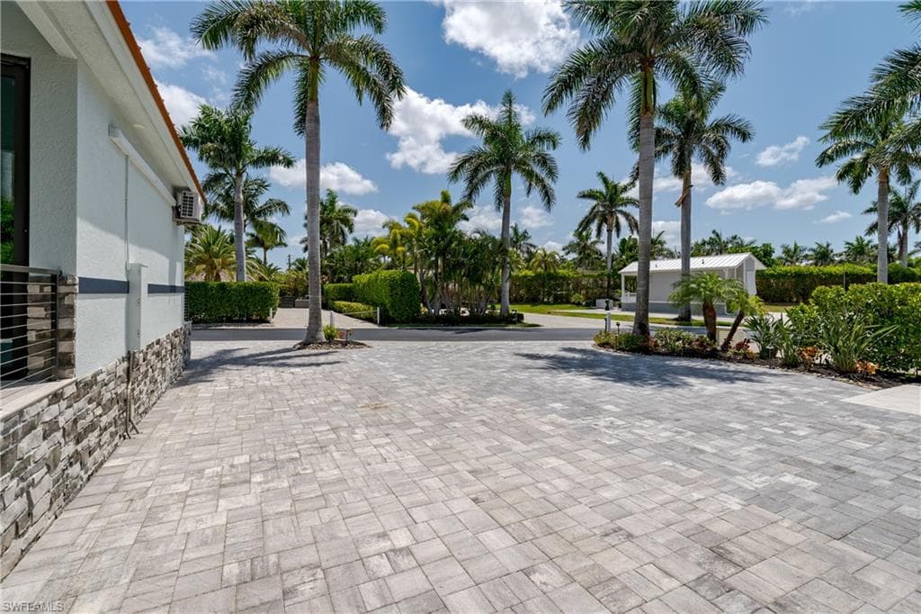 13613 Snapper LN-21