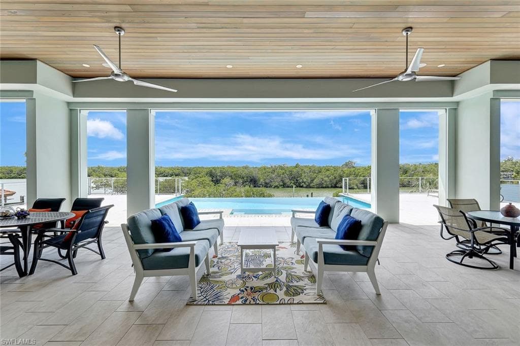 26906 McLaughlin BLVD-30