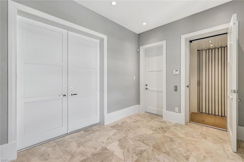 26906 McLaughlin BLVD-4