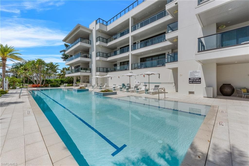 1820 Gulf Shore BLVD N 202-36