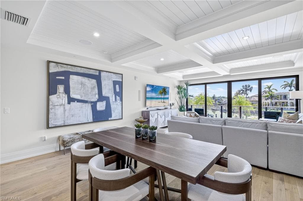 1820 Gulf Shore BLVD N 202-15