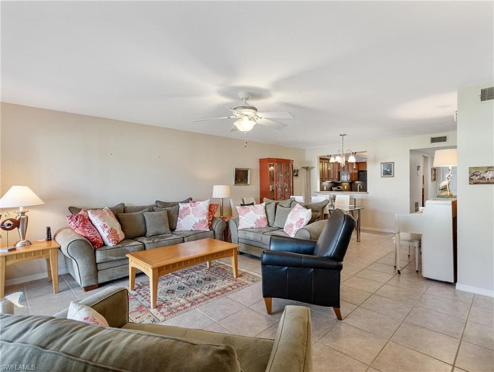 11921 Seabreeze Cove LN 104-6