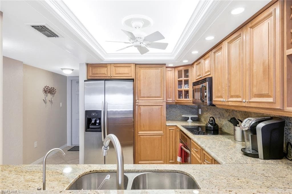 26000 Hickory BLVD 606-7