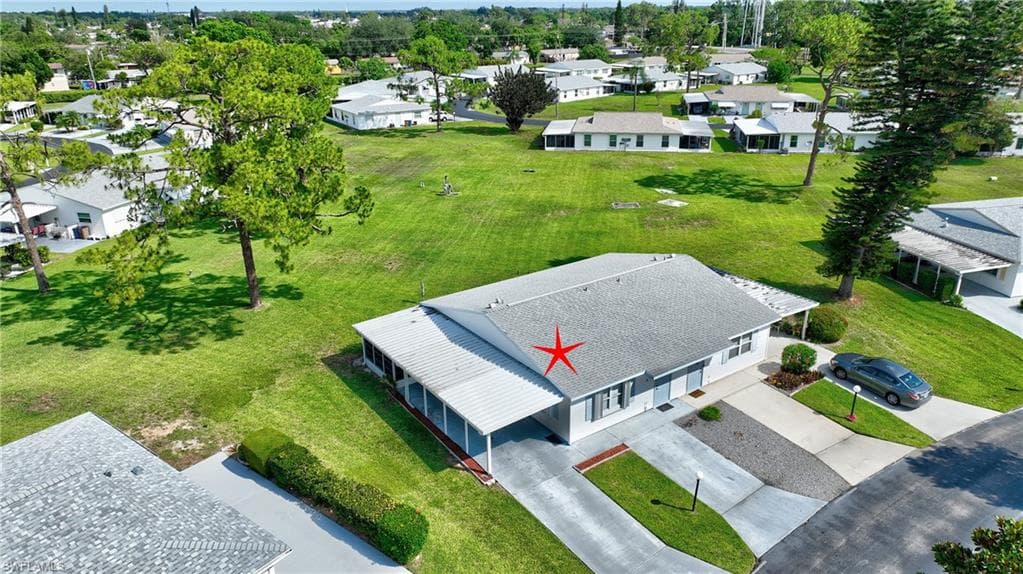 26 Pinewood BLVD-38