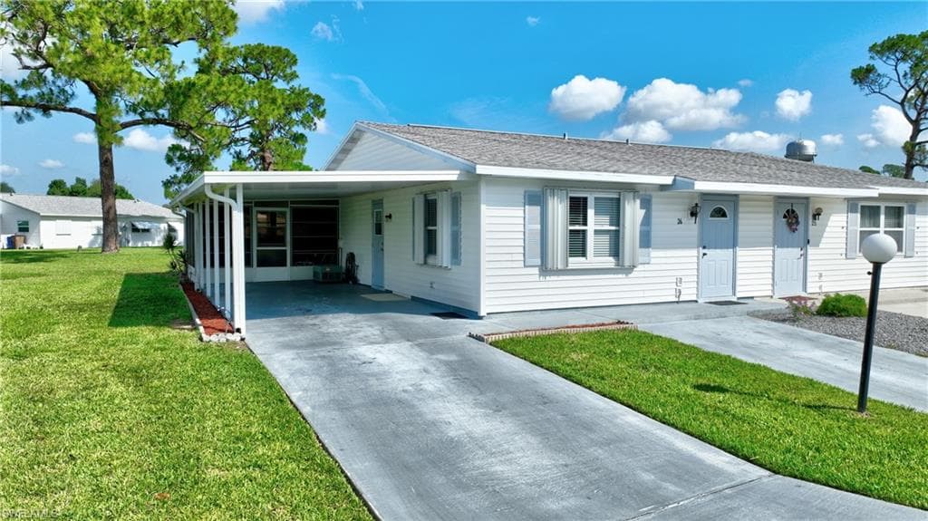 26 Pinewood BLVD-41