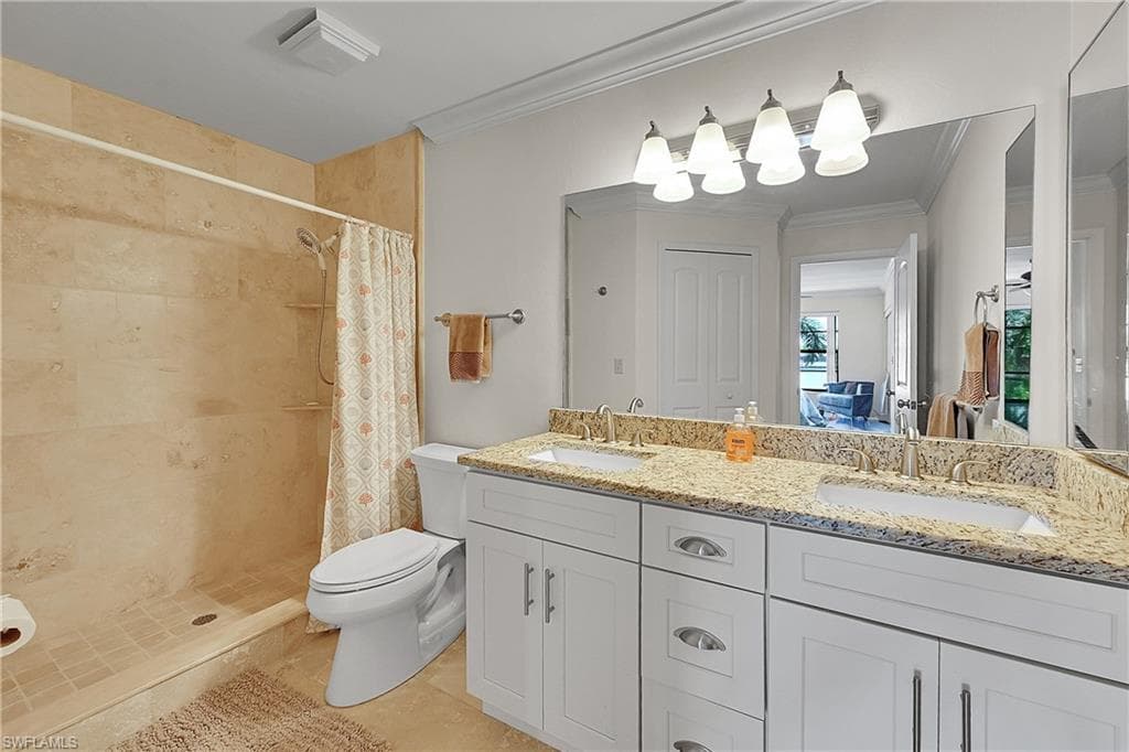 131 SW 47th TER 201-16