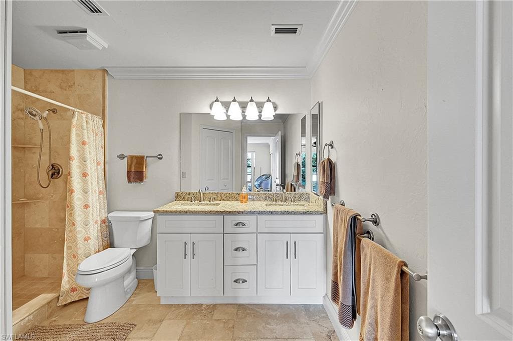 131 SW 47th TER 201-15