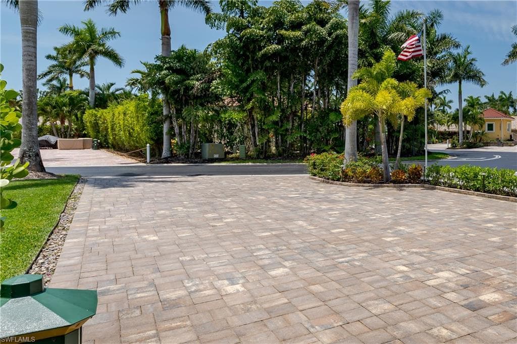 13615 Snook CIR-28
