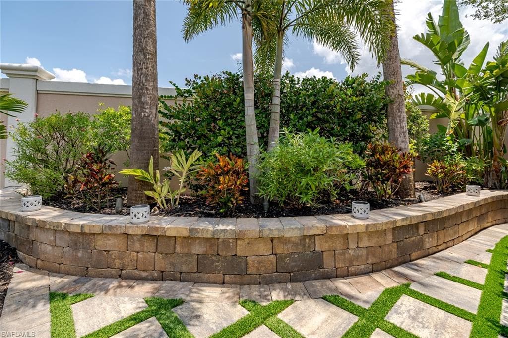 13615 Snook CIR-14