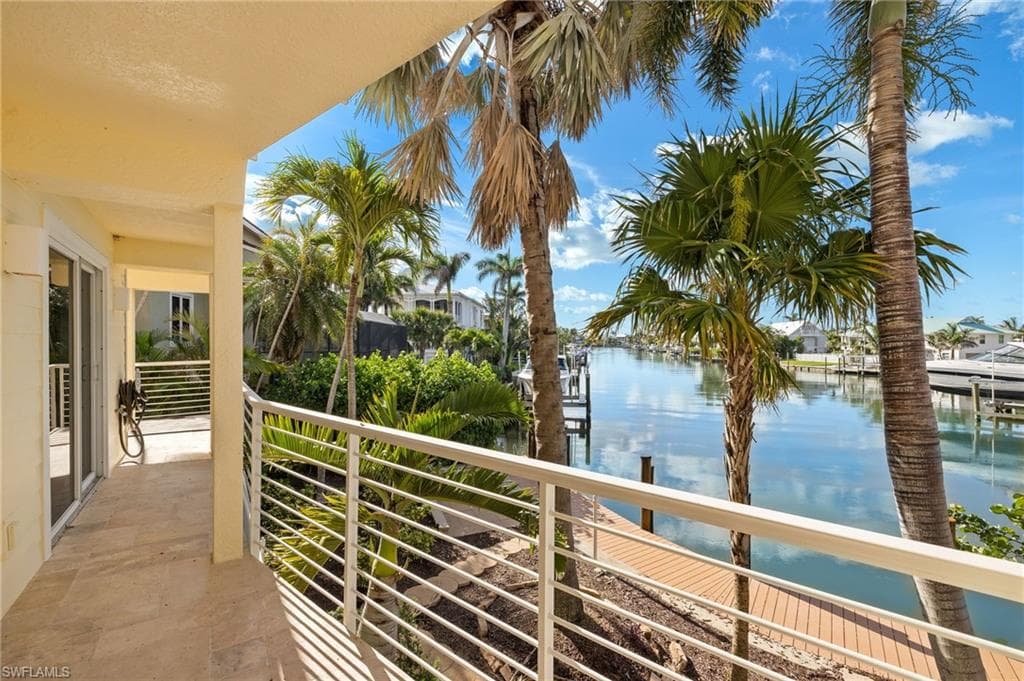 1581 San Carlos Bay DR-22