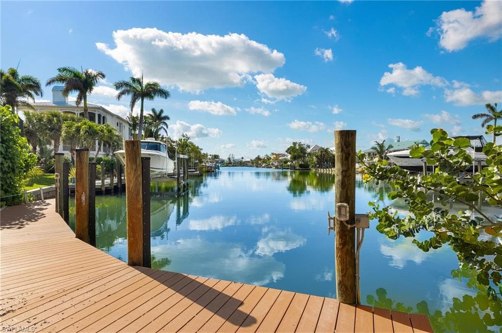 1581 San Carlos Bay DR-3
