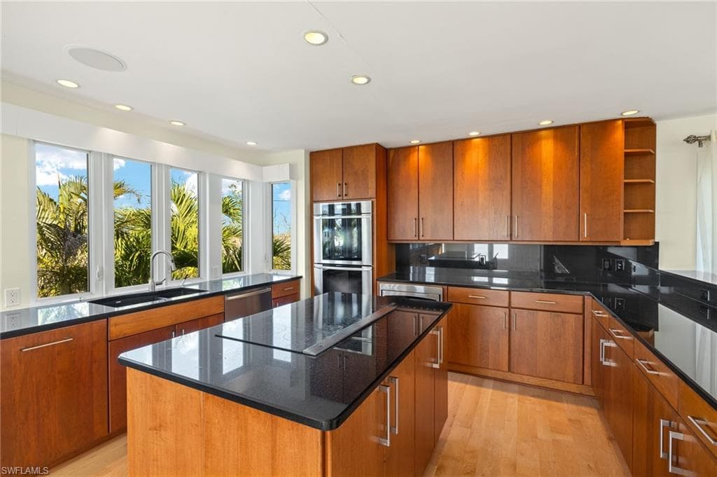 1581 San Carlos Bay DR-5