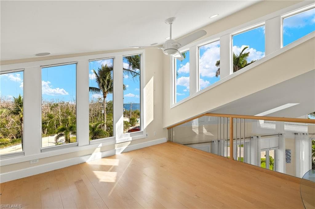 1581 San Carlos Bay DR-34
