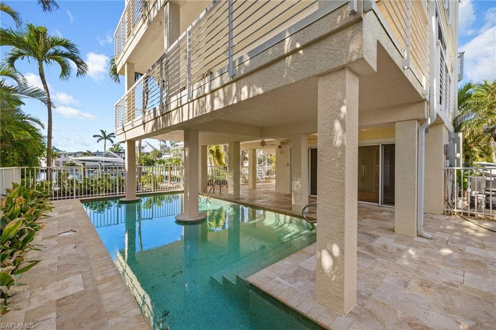 1581 San Carlos Bay DR-38