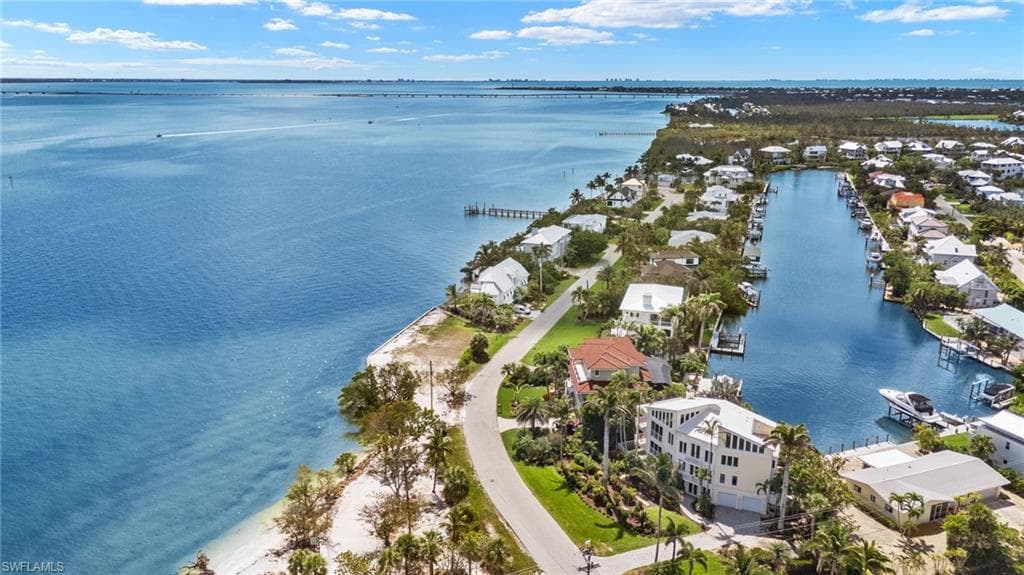 1581 San Carlos Bay DR-49