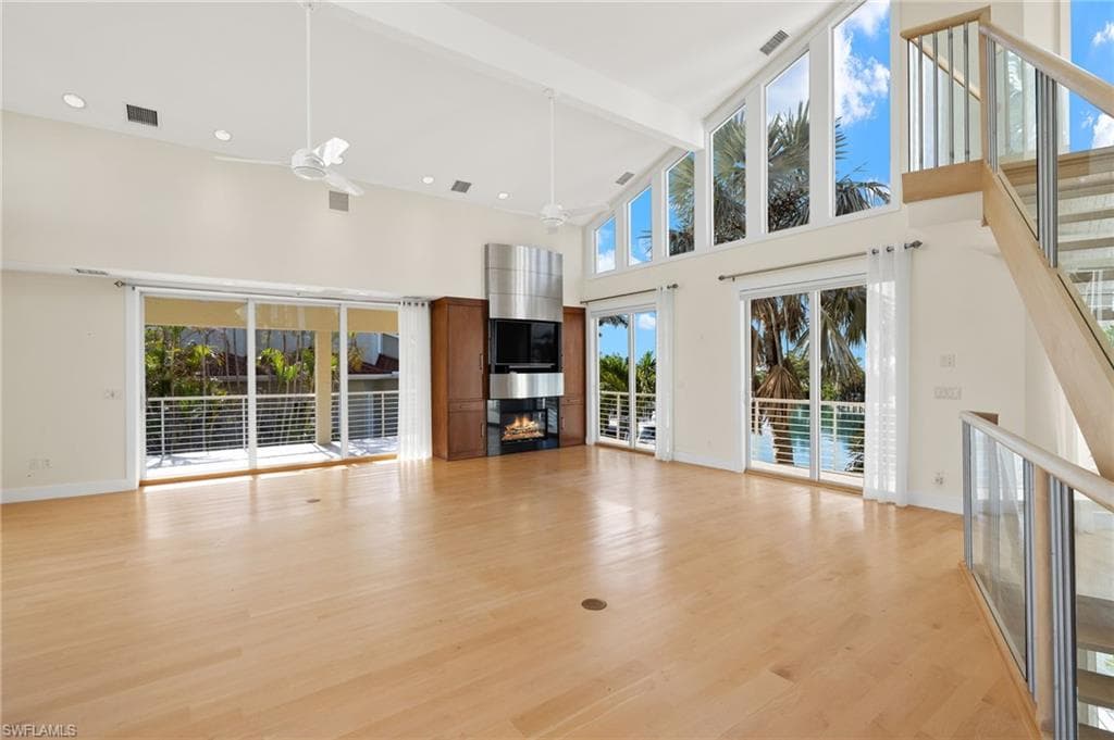 1581 San Carlos Bay DR-14