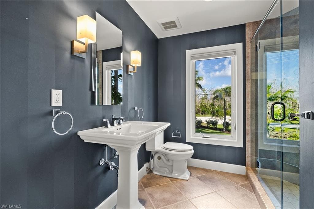 1581 San Carlos Bay DR-31