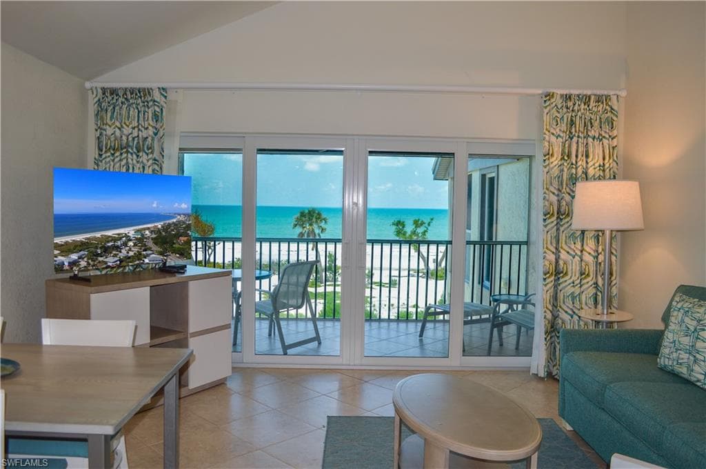 2255 W Gulf DR 140-23