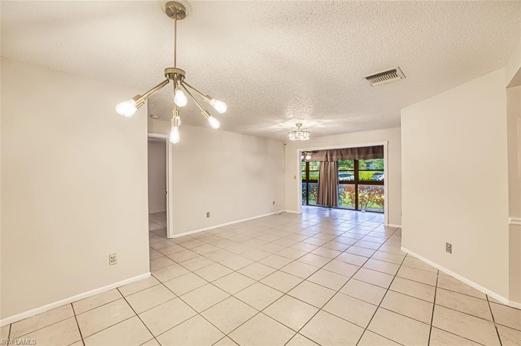 8061 S Woods CIR 4-13