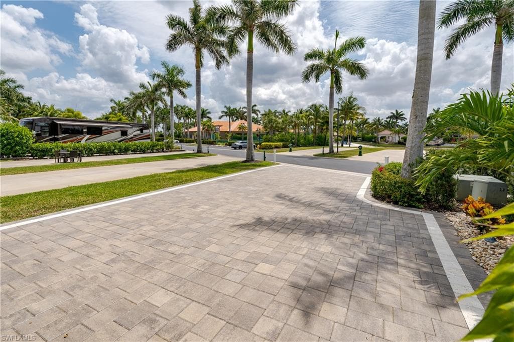 13379 Snook CIR-29
