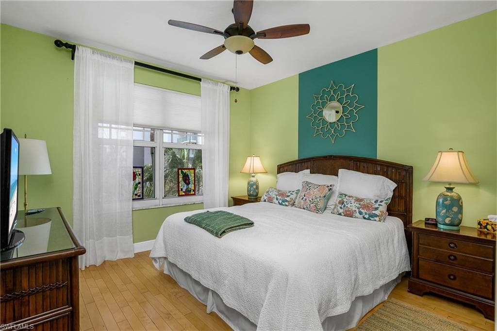 430 Cove Tower DR 501-22