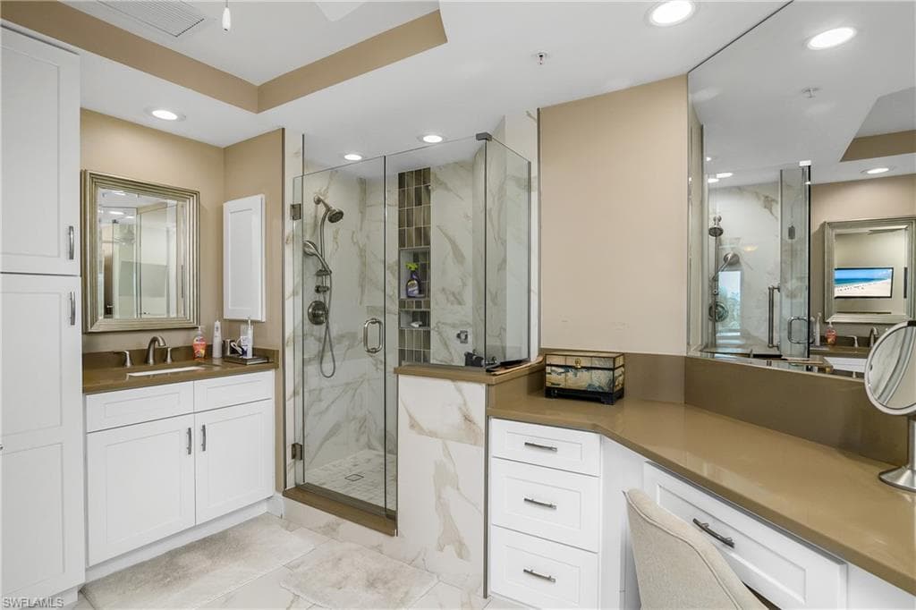 430 Cove Tower DR 501-20