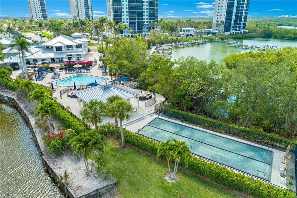 430 Cove Tower DR 501-41