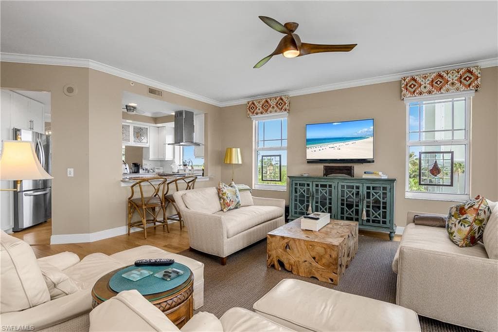 430 Cove Tower DR 501-8