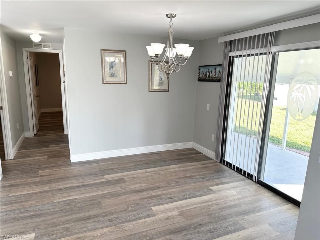 16091 Siesta DR-10