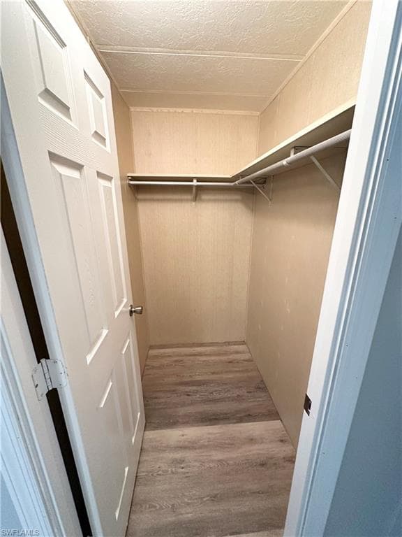 16091 Siesta DR-15