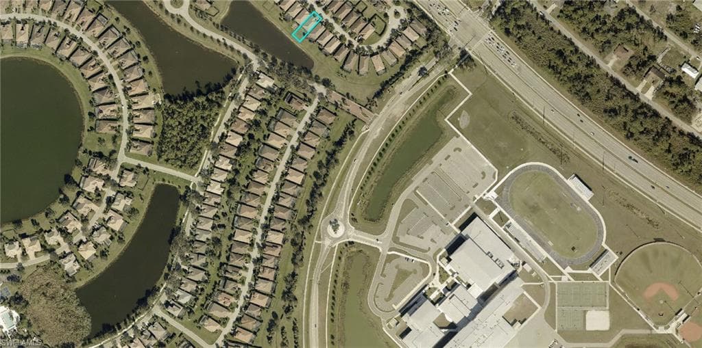 10646 Essex Square BLVD-16