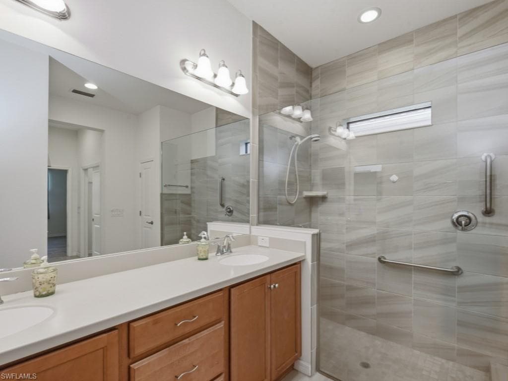 10646 Essex Square BLVD-12