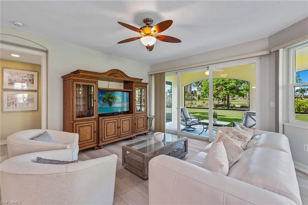 1263 Rialto WAY 102-4