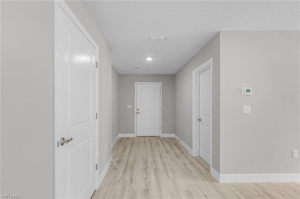 337 Woodburn DR-6