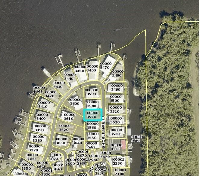 357 Shoreland DR-3