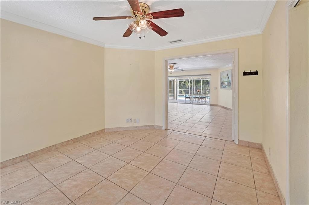 639 Pompano DR-13