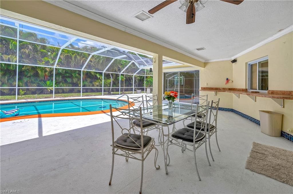 639 Pompano DR-33