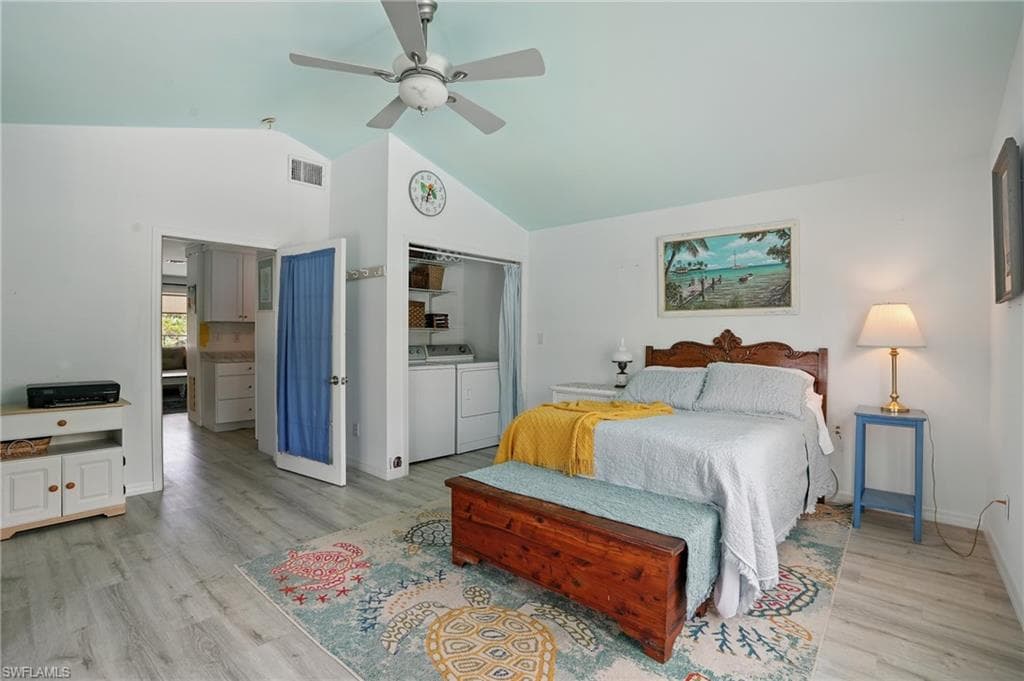 4011 Coconut CIR S-13
