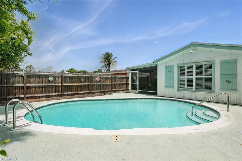4011 Coconut CIR S-30