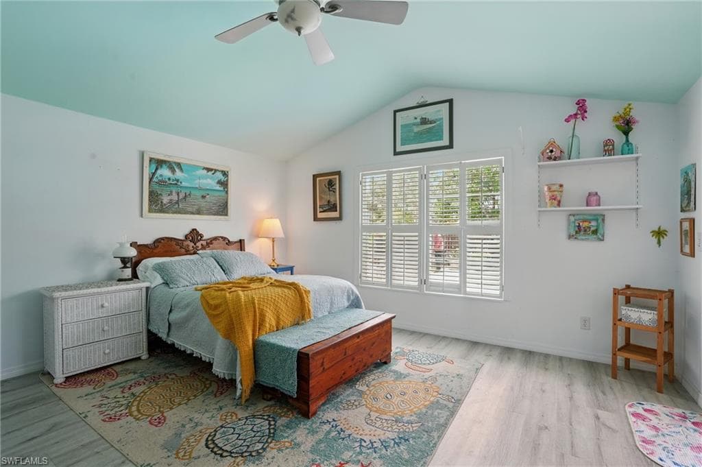 4011 Coconut CIR S-11