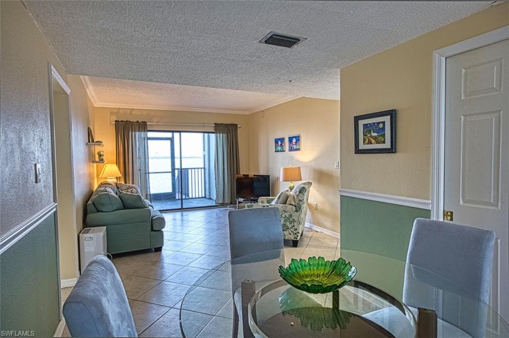 1900 Virginia AVE 102-14