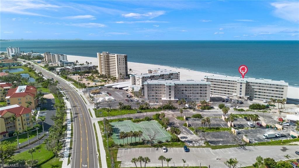 7400 Estero BLVD 629-27