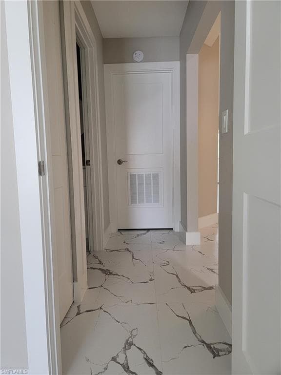 709 Landover CIR 203-8