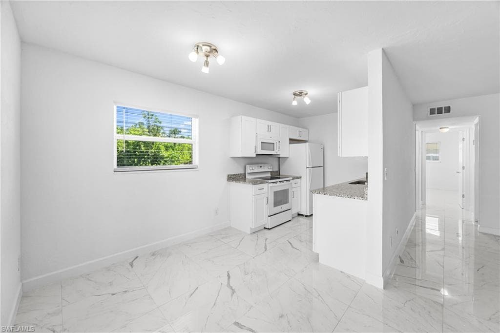 601 Periwinkle WAY D1-8