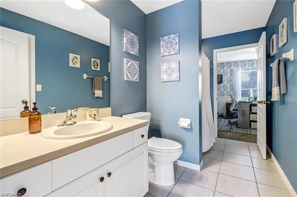 6104 Holt CT-13