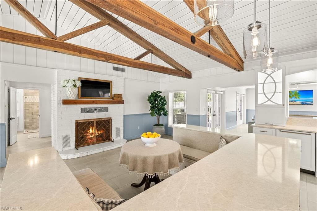 1219 Osceola DR-12