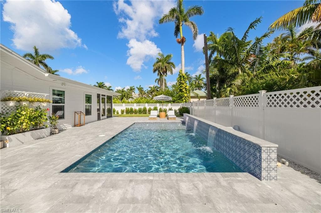 1219 Osceola DR-30