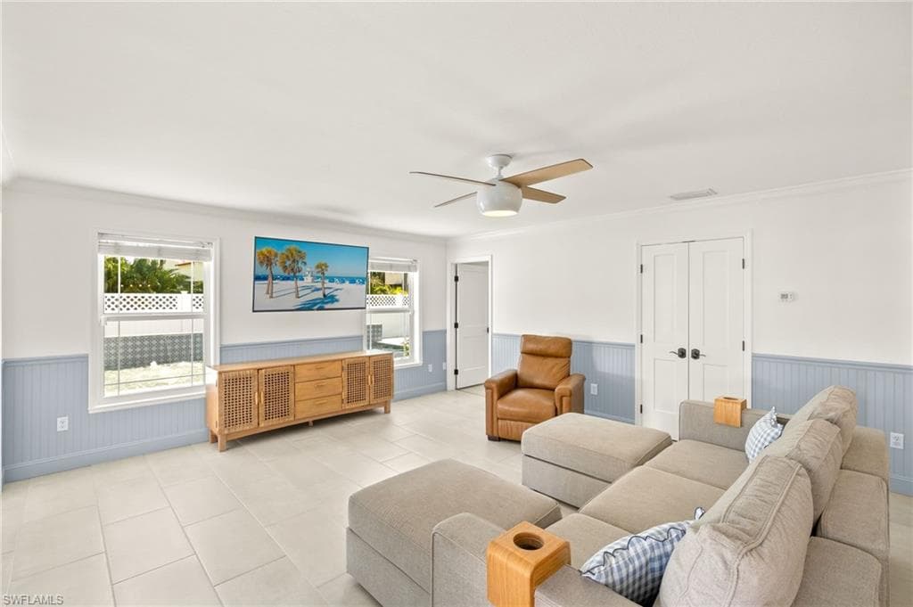 1219 Osceola DR-14