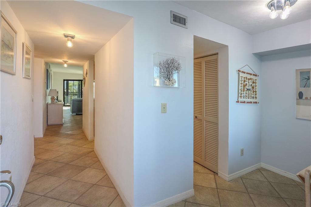 4265 Bay Beach LN 524-14
