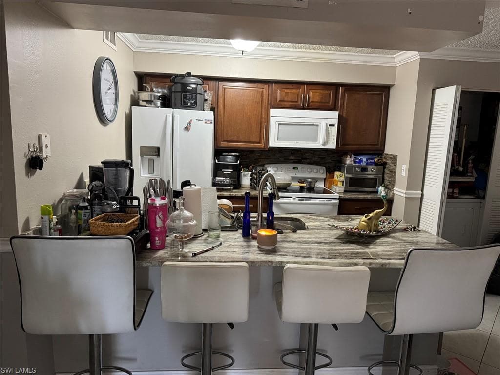 5307 Summerlin RD 704-3